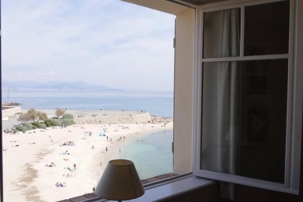 Bord De Mer - Ac, Wifi, Chic, Sea View, Beach 2 Minutes Walk Antibes Buitenkant foto