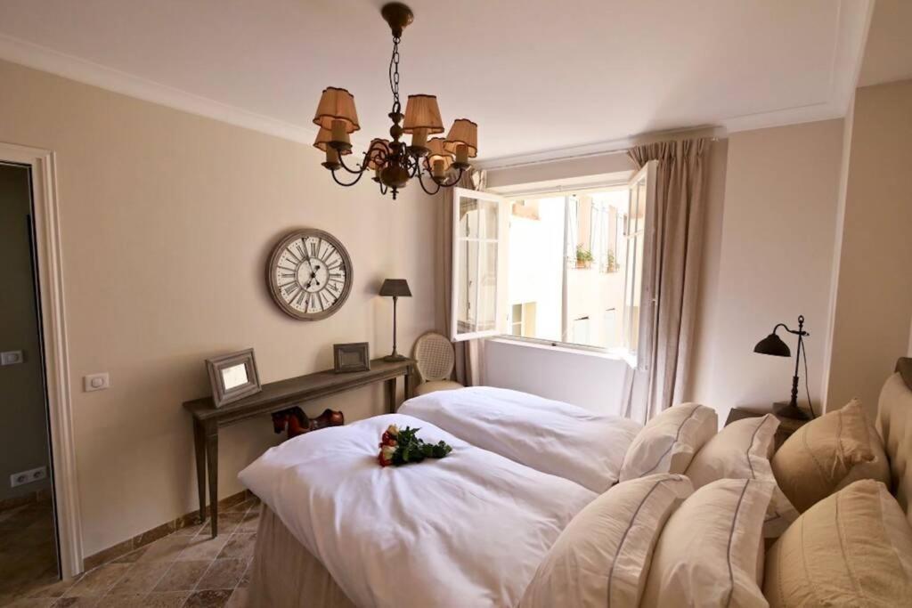 Bord De Mer - Ac, Wifi, Chic, Sea View, Beach 2 Minutes Walk Antibes Buitenkant foto